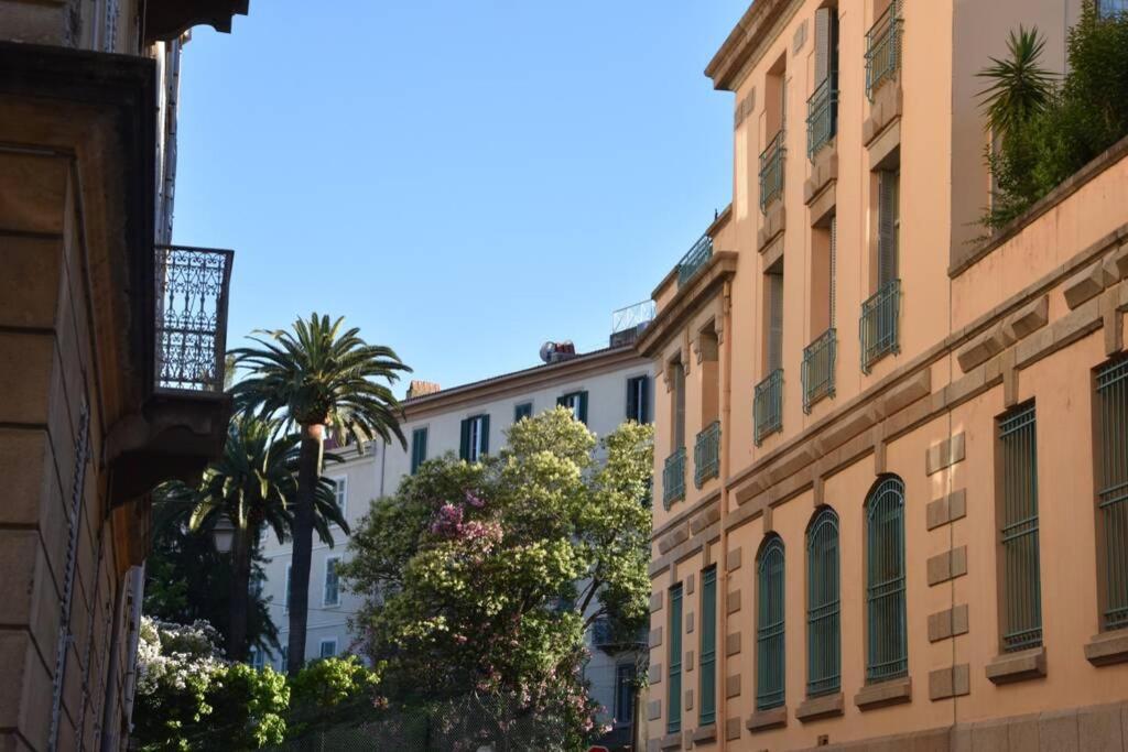 Appartement plein de charme - Ajaccio hyper centre Extérieur photo